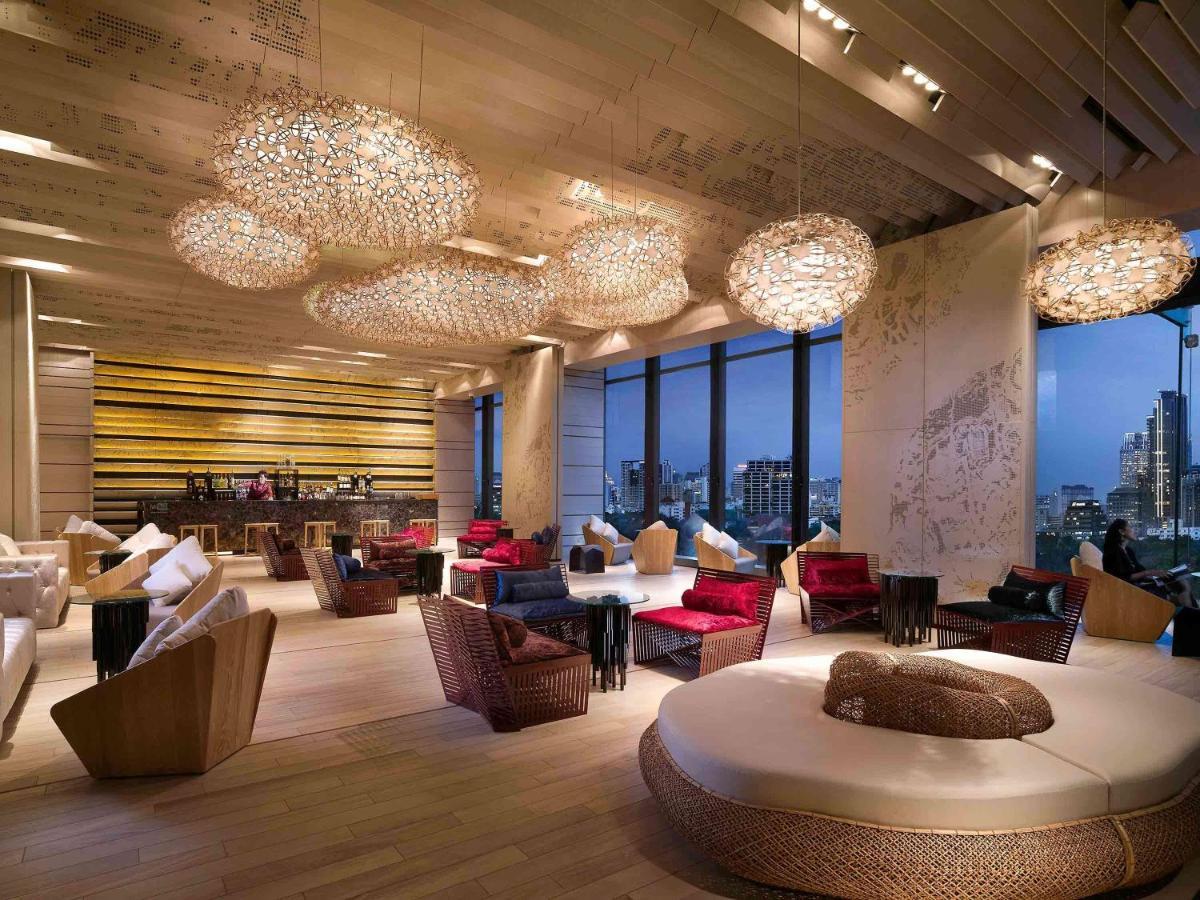 So/ Bangkok Hotel Exterior foto The lounge at the 39th floor