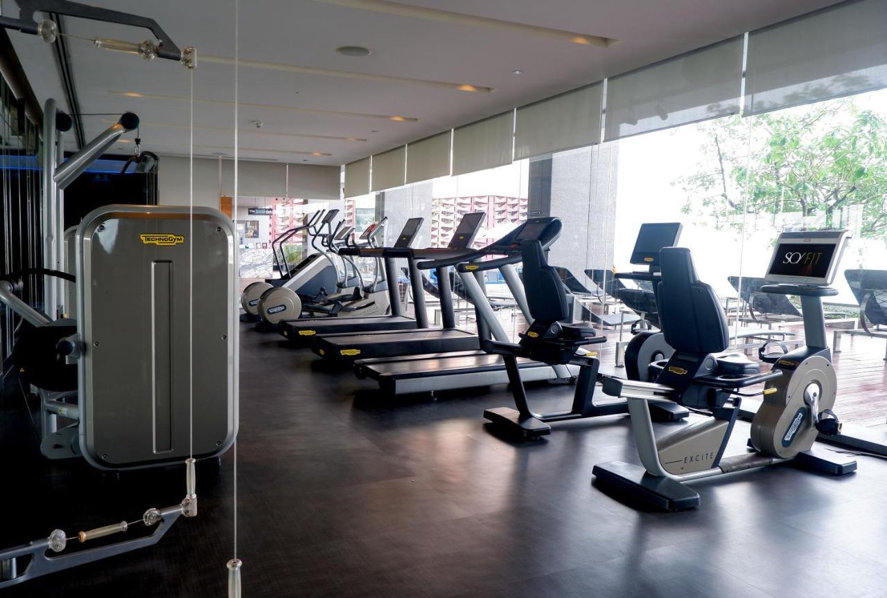 So/ Bangkok Hotel Exterior foto A gym at a hotel
